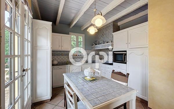 Maison à vendre    5 pièces • 144,33 m2 Brive-la-Gaillarde