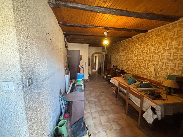 Hautecourt-Romanèche,  Charmante Maison en pierre 4 chambres, grange dépendances