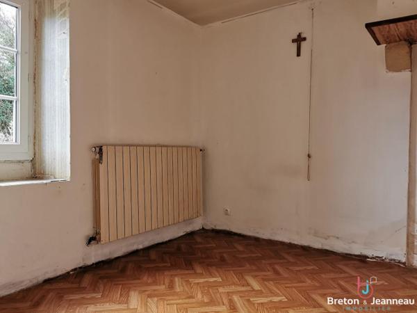 Maison à rénover secteur Bais