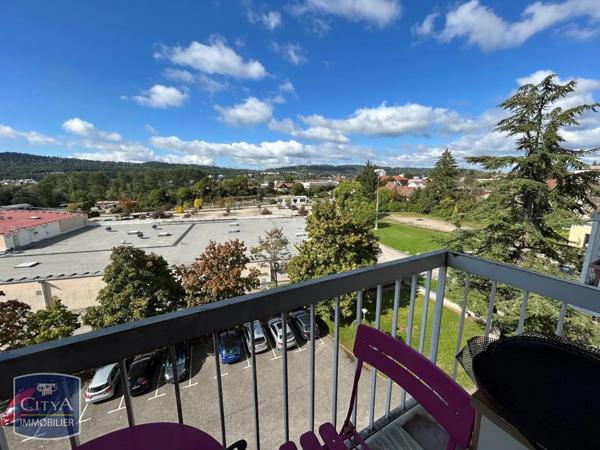 Appartement à louer 4 pièces 80.42m²