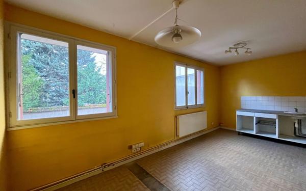 Appartement à vendre    4 pièces • 70 m2 Oullins