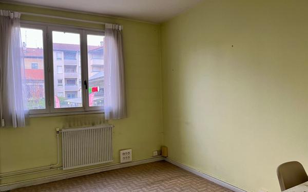Appartement à vendre    4 pièces • 70 m2 Oullins