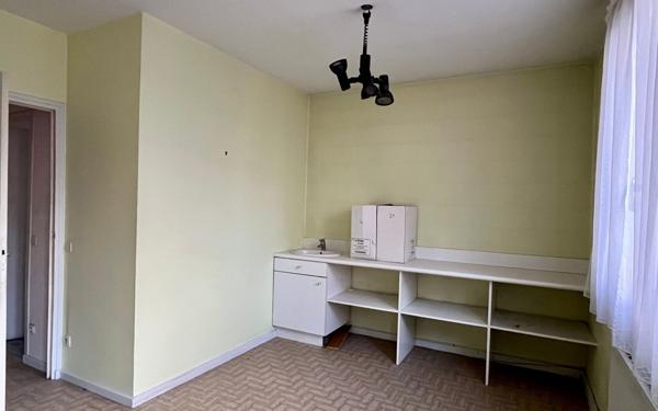 Appartement à vendre    4 pièces • 70 m2 Oullins