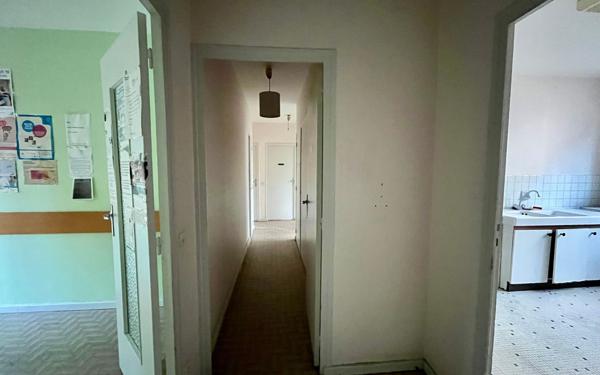 Appartement à vendre    4 pièces • 70 m2 Oullins