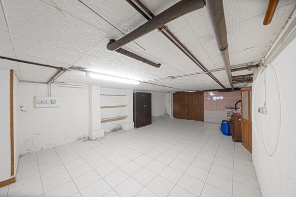 Maison à Saint Remy avec jardin et dépendance