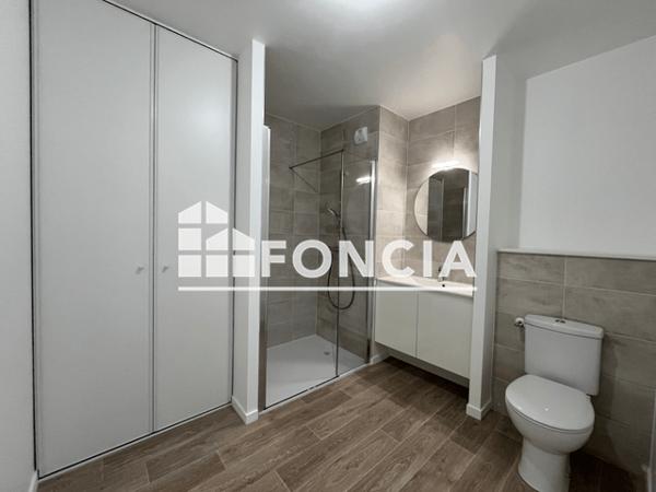 Location Appartement 3 pièces 69.01 m² - Laval 53000