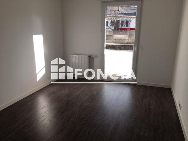 Location Appartement 3 pièces 63.95 m² - 1 RUE DE L'ABBE FREMOND Angers 49100