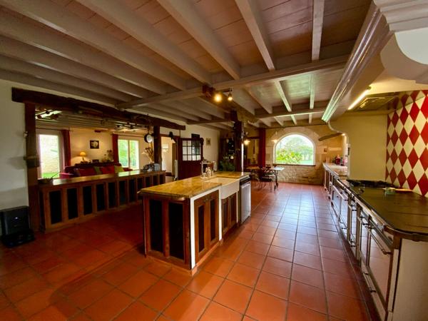 Maison avec un gîte Montendre 170m2