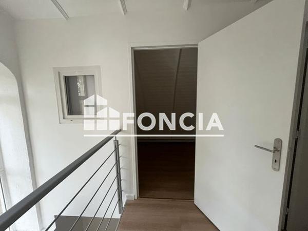 Location Appartement 4 pièces 75 m² - LIEU DIT LA CLARTE Kerlaz 29100