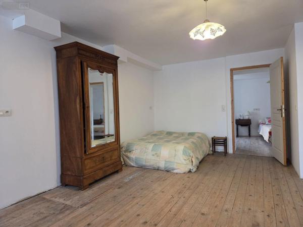 Maison de ville à vendre à Villaines-la-Juhel en Mayenne (53700), ref : 1376