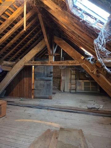 Maison de ville à vendre à Villaines-la-Juhel en Mayenne (53700), ref : 1376