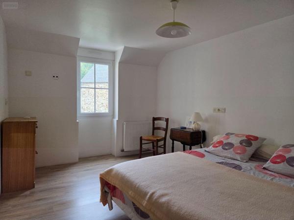 Maison de ville à vendre à Villaines-la-Juhel en Mayenne (53700), ref : 1376