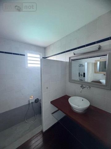Maison à vendre à Saint-Paul à la Réunion (97411), ref : 97410-1090118