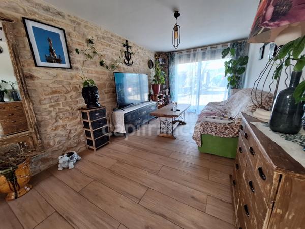 Maison à vendre 8 pièces SALINDRES (30) un appartement indépendant au rdc