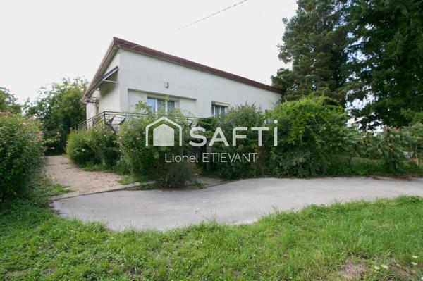 Maison sur grand terrain