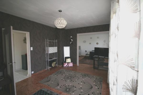 Maison sur grand terrain