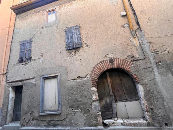 Grange 120 m² au sol à restaurer complètement