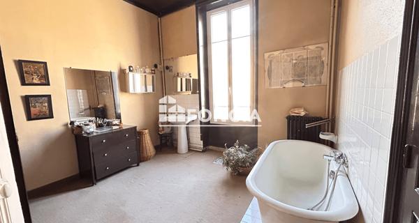 À vendre Maison 7 pièces 200 m² - Périgueux 24000