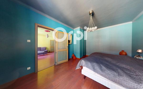 Appartement à vendre    5 pièces • 119 m2 Neuf-Brisach