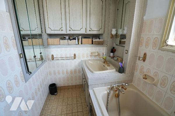 Maison stylée des années 50, 3 chambres avec jardin
