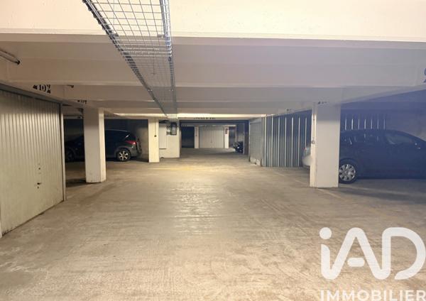 Parking à vendre 12 m² Paris 11