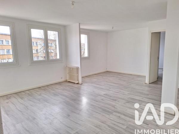Location appartement 5 pièces 84 m² Aurillac