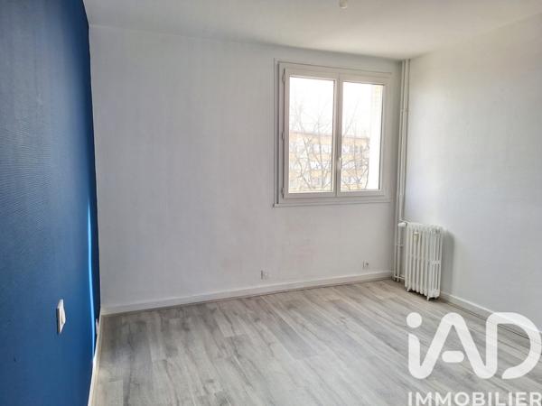 Location appartement 5 pièces 84 m² Aurillac
