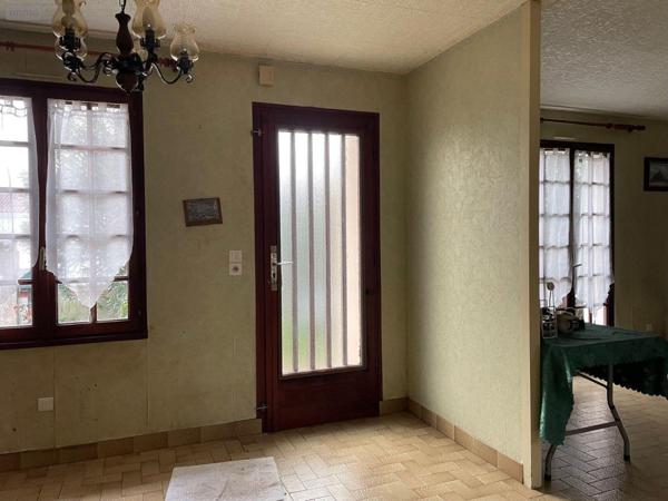 Maison individuelle à vendre à Marans en Charente-Maritime (17230), ref : VD/604