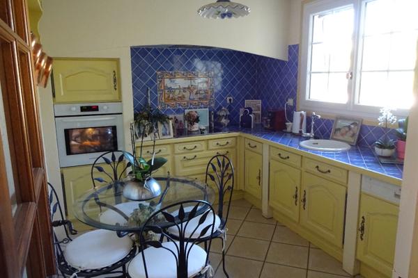 MAISON 6 PIECES -150 M² - 1100 M² DE TERRAIN AVEC PISCINE