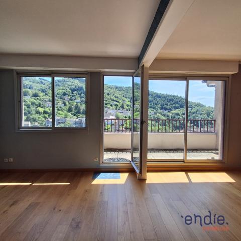 Duplex T5 87m² avec belle vue.