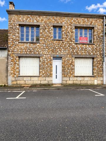 Maison à SAINT-REMY-DU-VAL, 72600 - 5 pièces 100m²