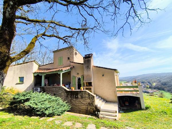 Maison avec vue, proche centre Catus, 112m², 3ch et piscine