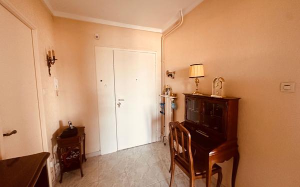 Appartement à vendre    3 pièces • 85,92 m2 Toulon