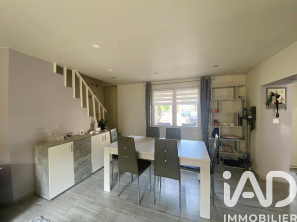 Maison à vendre 4 pièces 75 m² Saint-Fargeau-Ponthierry