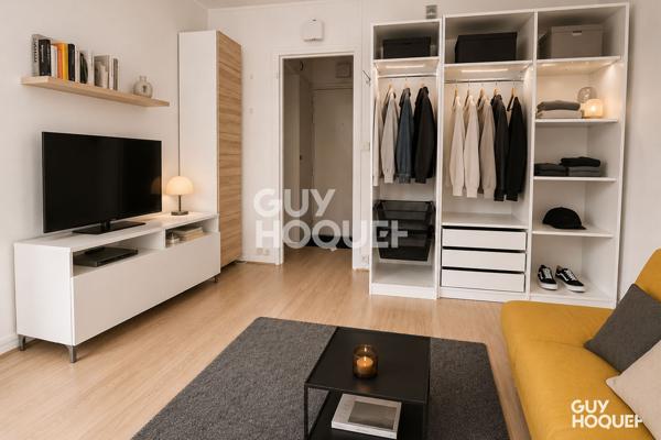 STUDIO RÉNOVÉ  de 25 m²  - SANS VIS-À-VIS
