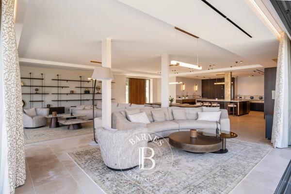 Vallauris, Villa 5 Chambres -  450 m² à vendre