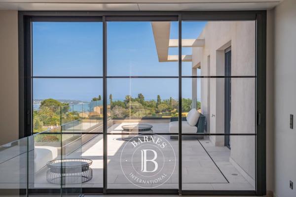 Vallauris, Villa 5 Chambres -  450 m² à vendre