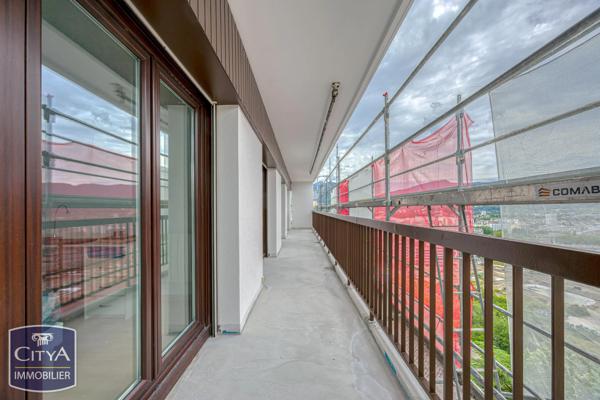 Appartement à vendre 5 pièces 99.2m² Chambéry (73000)