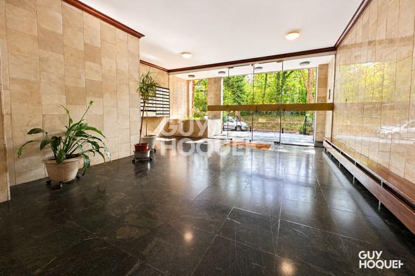 STUDIO 28 m² SANS VIS-À-VIS - DERNIER ÉTAGE