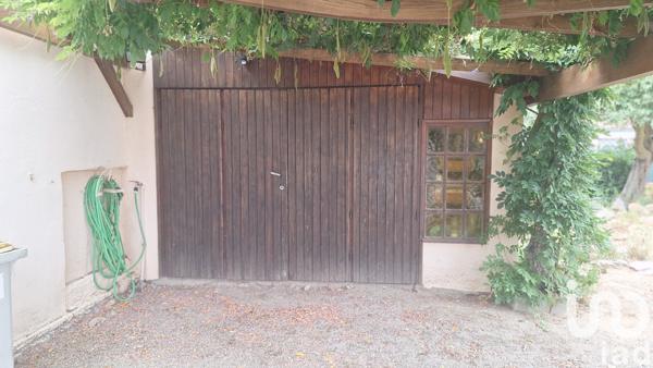 House for sale 6 rooms 130 m² Saint-André