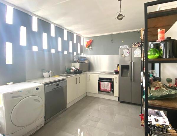 Bel appartement type T4 à DUGAZON