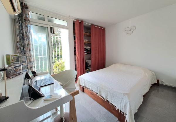 Bel appartement type T4 à DUGAZON