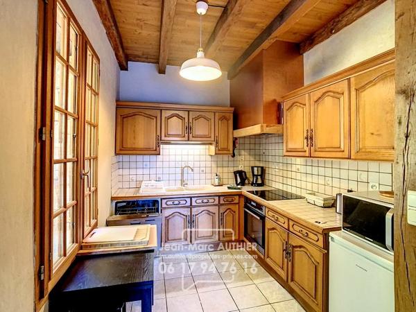 Propriété de charme en pierre avec piscine à 5 mn du Bugue