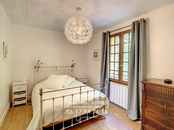 Propriété de charme en pierre avec piscine à 5 mn du Bugue