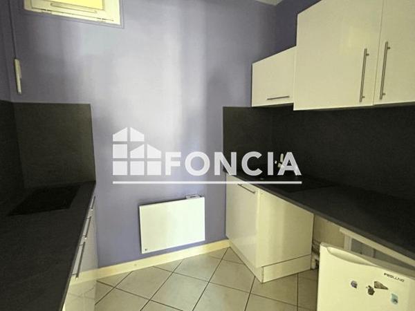 Location Studio 24.35 m² - 16 RUE DU MARTINET Tarbes 65000