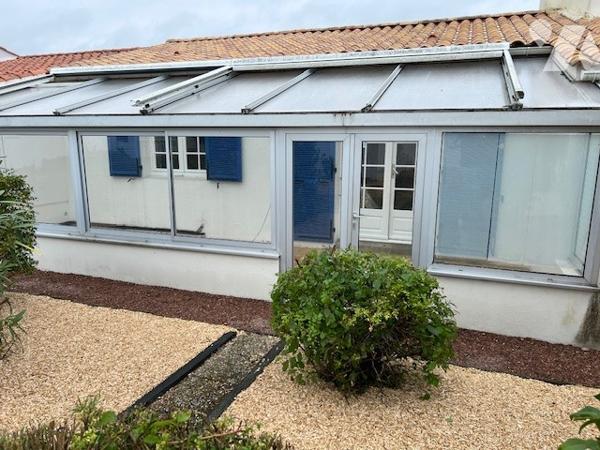 Maison + studio indépendant