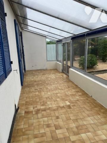 Maison + studio indépendant