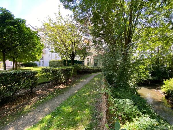 Appartement Pontoise 1 pièce(s) 34.53 m2 €159 000 ** - Référence 11154