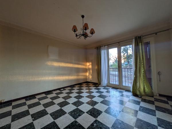 Peyrolles-en-Provence (13860) T3 - 72m² - Peyrolles-en-Provence - beaux volumes