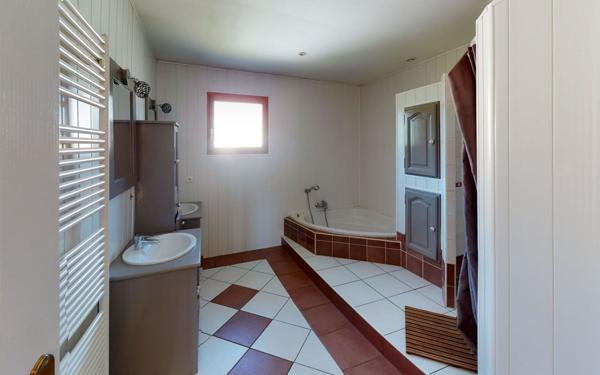 Maison à louer    4 pièces •  Saint-Étienne